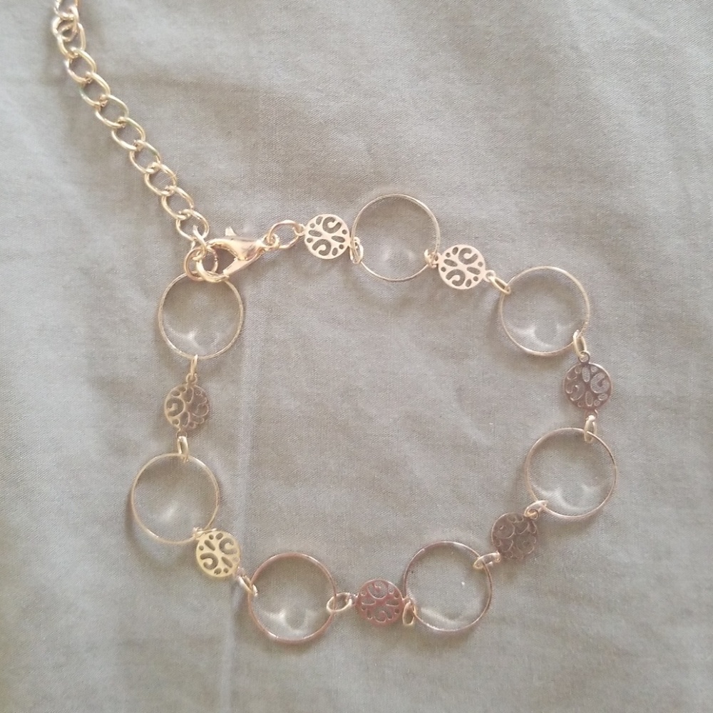 Gold bracelet